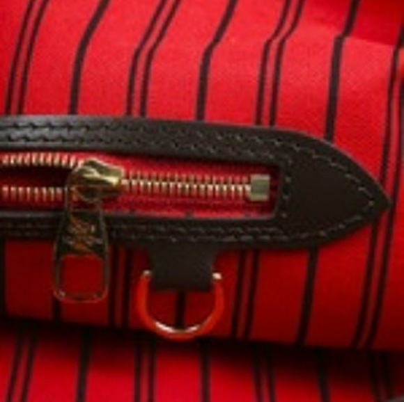 Louis vuitton Bag - Picture 2 of 7